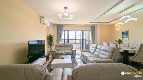 Chic studio with parking and rooftop