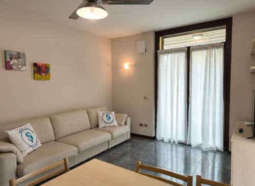 Khu vực ghế ngồi tại SG Family - Sirmione Lido