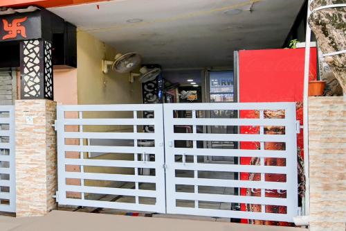 Gallery image of Hotel O Nirwana Guest House 2 in kolkata