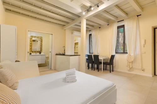 Fotografie z fotogalerie ubytování Junior Suite Milano- Quiet and Comfort v Miláně