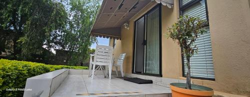 Balkoni atau teres di Donum Ex Deo Self catering units
