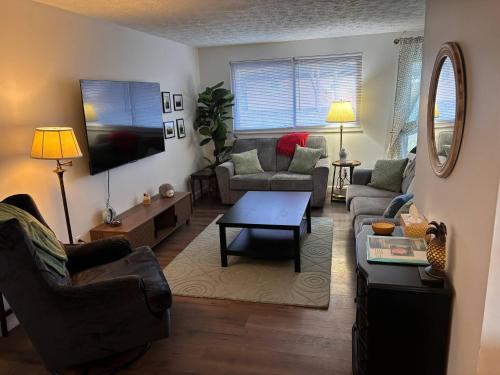 Φωτογραφία από το άλμπουμ του Comfortable Family & Dog Friendly w/ Fenced Yard σε Sulphur Grove