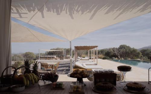 Πισίνα στο ή κοντά στο Borgo Lianti case vacanza Sardegna