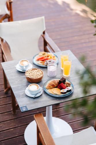 Jídlo v rezortu nebo okolí