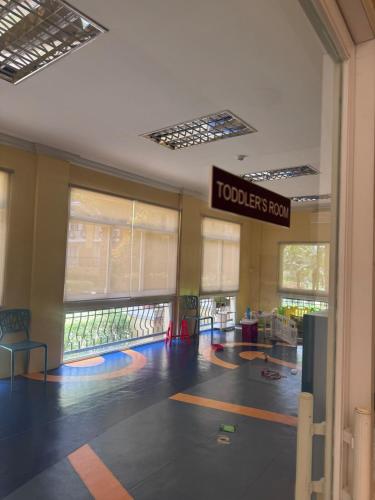 Gallery image of 2BR Condo at Sanremo with Full Kitchen plus Fast&Unli Wi-Fi Free Netflix and Free Access to Pool and Gym in Cebu City