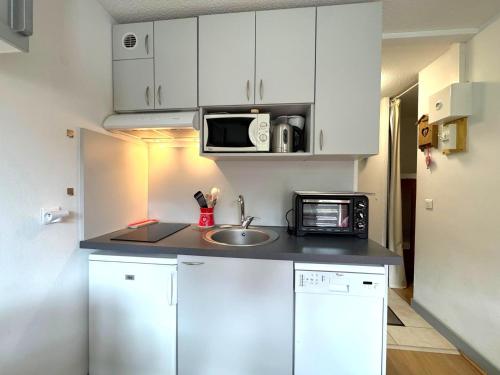 Studio confortable pour 2 avec cuisine équipée, proche des pistes aux Menuires - FR-1-452-146