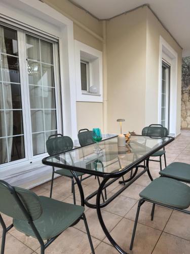 Nature spacious apt, 2km from Chania old town, private parking
