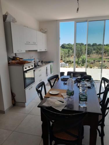 Η κουζίνα ή μικρή κουζίνα στο Villa maresca