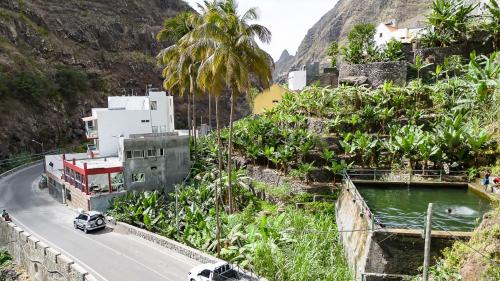 Galería fotográfica de ResidencialMãeNona en Ribeira Grande