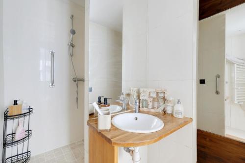 Marais-Montorgueil - Cozy Apartment - 2BR-8P