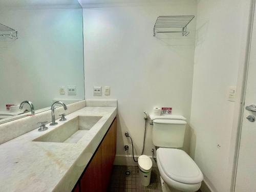 Ένα μπάνιο στο LFlats Hotel Oscar Freire