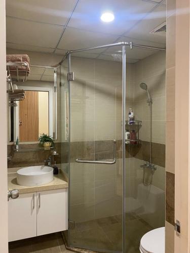 Ένα μπάνιο στο Mornachy apartment 2 Bedrooms-5 guest-swimming pool