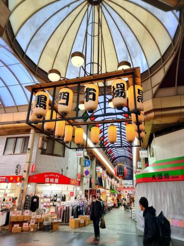 カップル日本橋駅徒歩分10道頓堀徒歩10分ベッド1台