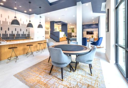 Fotografie z fotogalerie ubytování Suite Nation Downtown Fort Worth v destinaci Fort Worth