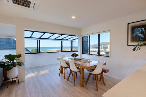 Gallery image of Family Friendly Beach Haven with Pool, Spa & Ocean Views in Mount Maunganui