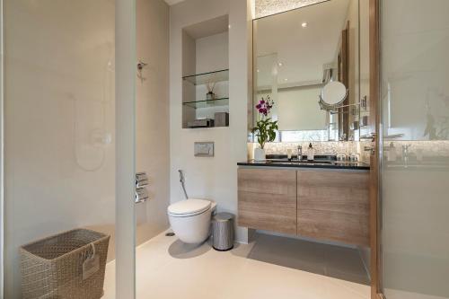 Salle de bains dans l'établissement MUU Bangkok, Petits Hôtels de Luxe du Monde