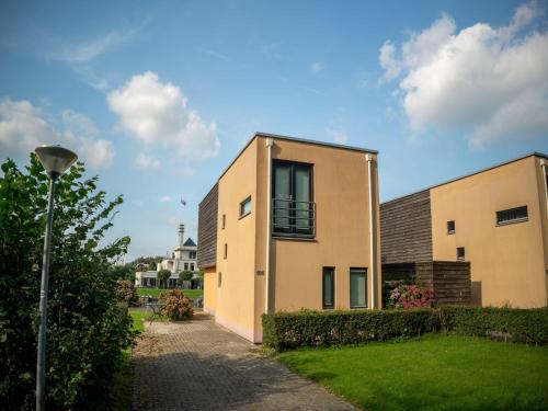 Gallery image of Waterfront Retreat in Drenthe in Midlaren