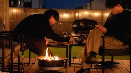 Gäste, die in der Unterkunft N vacation stay Tiny N Resort B棟 サウナとジャグジー付トレーラーハウス übernachten