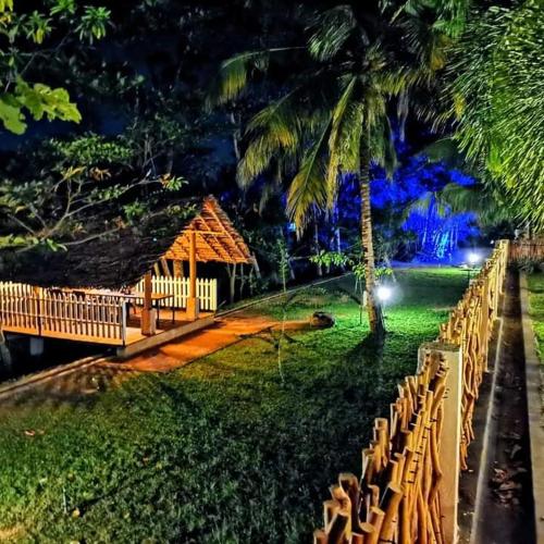 Jardín al aire libre en Wela Addara Villa