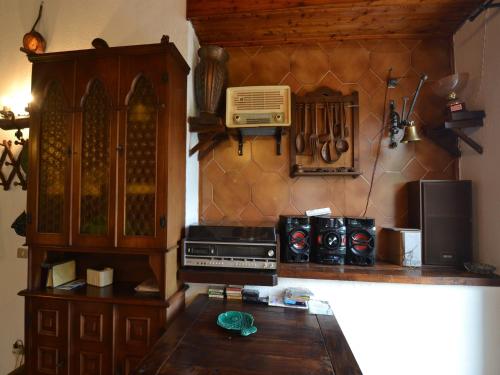 Una cocina o zona de cocina en Nature Retreat in Testico