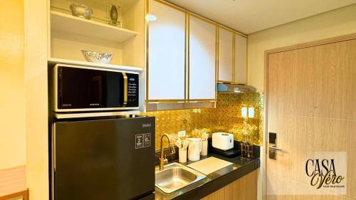 Photo de la galerie de l'établissement Casa Vero Elegant, Spacious Condo, with 4 Pools, à Manille