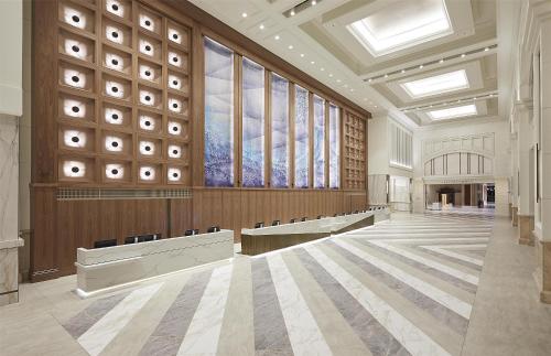 a large room with aasteryasteryasteryasteryasteryasteryasteryasteryasteryasteryastery at Manchester Grand Hyatt San Diego in San Diego