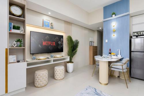 Kuchyň nebo kuchyňský kout v ubytování Uptown Palms 1BR Suite Fuente, Walk to CebuDoc