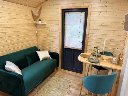 Galeriebild der Unterkunft Roulotte nature et bain nordique privé à deux in Forges