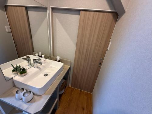 Pagi Hotelにあるバスルーム