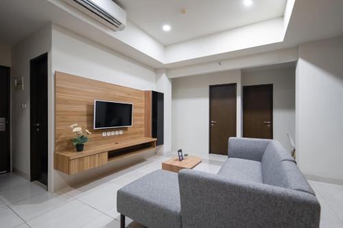 Μια τηλεόραση ή/και κέντρο ψυχαγωγίας στο Cove Merakey