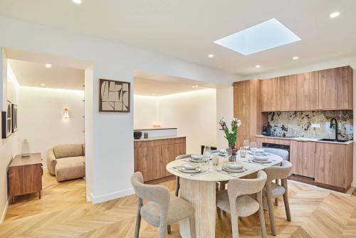 Modern Apartment 2 bedrooms Center of Paris