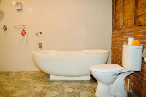 Un baño de Alain villas Family and groups