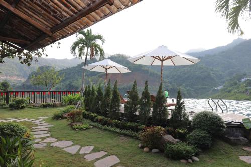 Landskap semula jadi dekat dengan lodge