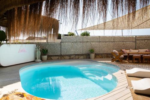 Kolam renang di atau dekat dengan 3Bedroom Villa with Pool and Sea Wıew in Bodrum BD447
