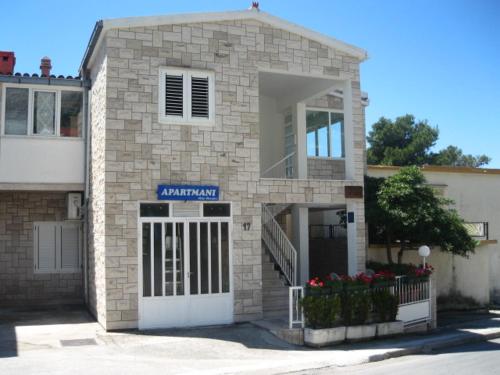 KUĆA ŠKRABIĆ - Appartement Met Uitzicht Op De Tuin