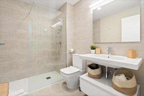 700m from the beach apartment in Estepona with a pool