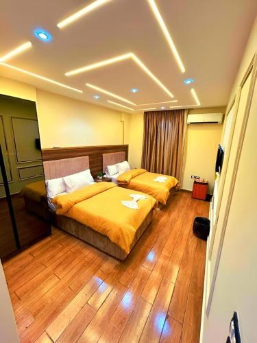 Gallery image of Golden Pyramids Temple View Inn in Cairo