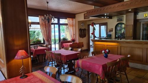 Εστιατόριο ή άλλο μέρος για φαγητό στο Hostellerie Reeb