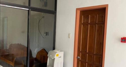 Imagen de la galería de Enjoy and have fun while having your vacation, come book this place, en Bayawan