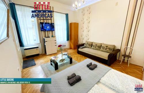 Little Americas Queens Apartment