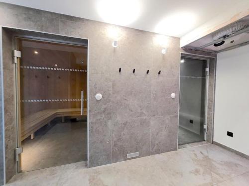 T2 d'exception avec piscine et SPA - Parking privé photo 3