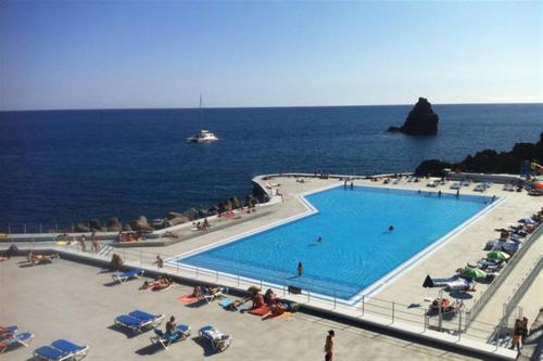 Colinas do Lido III by Rentallido
