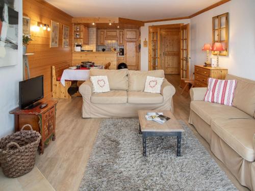 Posezení v ubytování Apartment Résidence Le Bristol 14 by Interhome