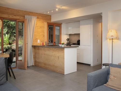 Apartment Sernisa Rez by Interhome