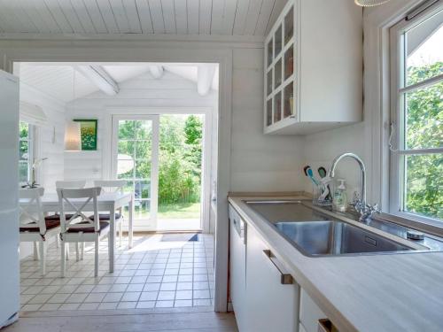 Dapur atau dapur kecil di Holiday Home Ottil - 1km from the sea by Interhome