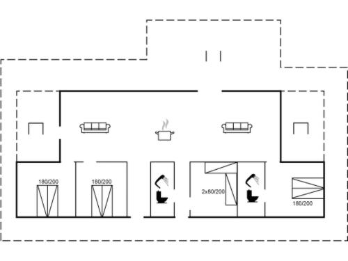 un plan de sol d'un bâtiment avec des flèches pointant dans différentes directions dans l'établissement Holiday Home Gonne - 350m from the sea by Interhome, à Vester Sømarken