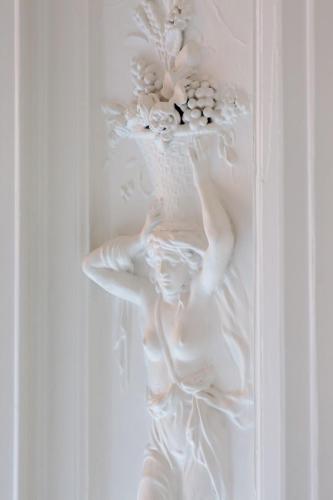 Le Jeanne d'Arc magnifique F3 de style haussmannien !