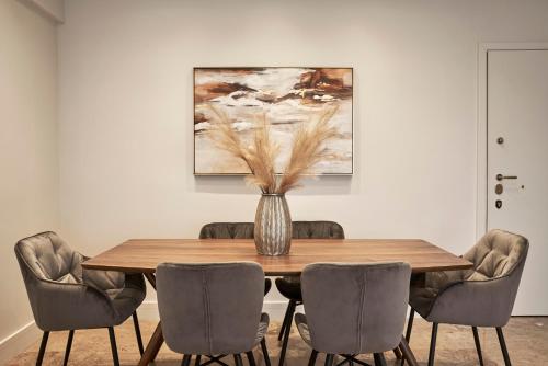 Marousi Fashion n bright 2bd Apt