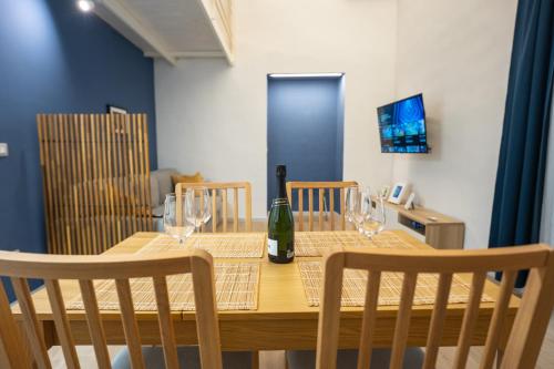Μια τηλεόραση ή/και κέντρο ψυχαγωγίας στο Diso apartments