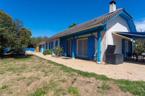 Gallery image of L'Azuré de Monein in Monein